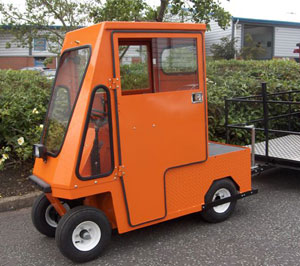e-250 Electric Tow Tractor