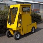 MT 250 Electric Tow Tug Front right view thumbnail