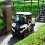 mini electric truck in tight spaces thumbnail