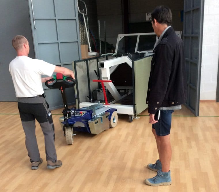 Jobmaster SD Electric Pedestrian Tug Demonstration