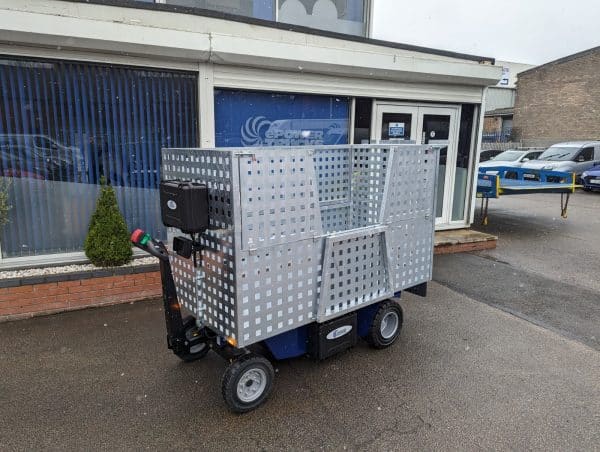 EP 2500 Electric Waste Platform Truck
