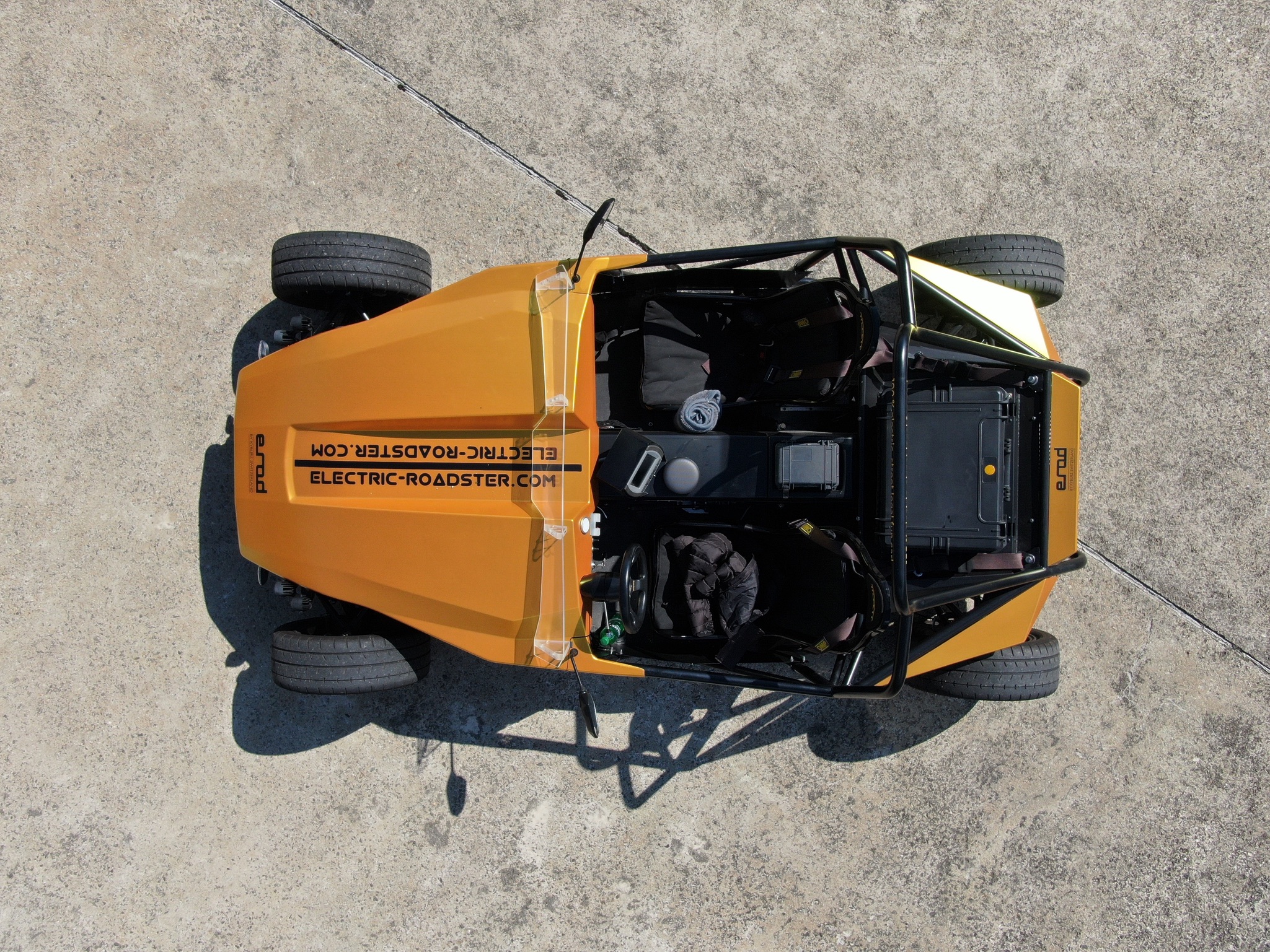 eRod Electric Powered Sports Car 3 4F8718CB 7D5A 45CC BC1E 1F7F84BF49D8