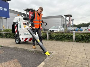 Revolutionising Waste Management with ePowerTrucks’ Electric Vehicles 2 1745849315447